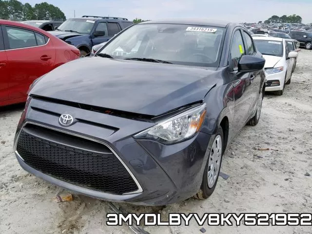 3MYDLBYV8KY521952_2.webp