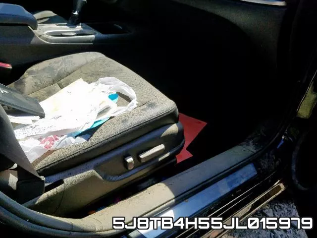 5J8TB4H55JL015979_9.webp