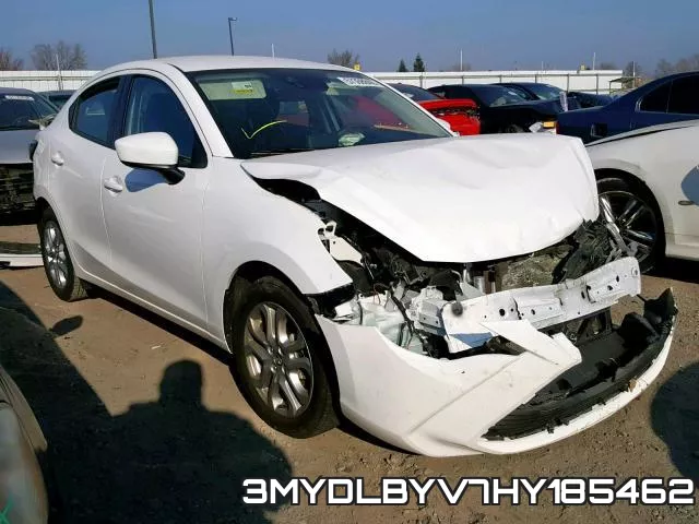 3MYDLBYV7HY185462_1.webp