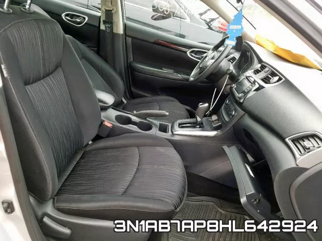 3N1AB7AP8HL642924_5.webp