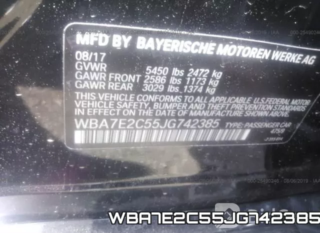 WBA7E2C55JG742385_9.webp