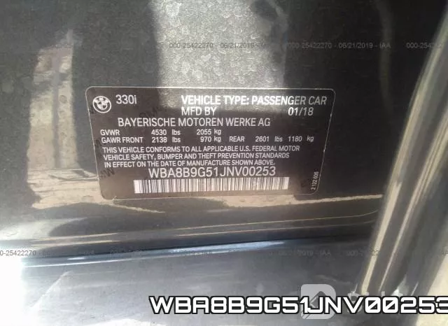 WBA8B9G51JNV00253_9.webp