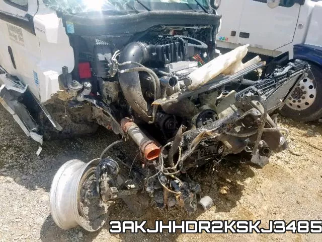 3AKJHHDR2KSKJ3485_7.webp