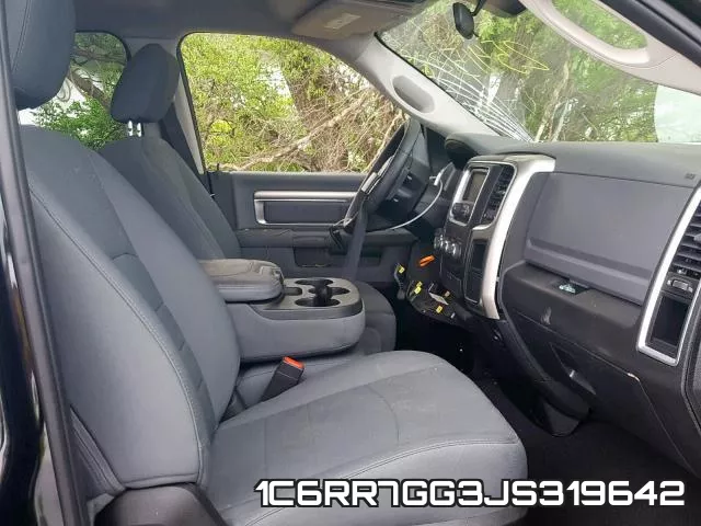 1C6RR7GG3JS319642_5.webp