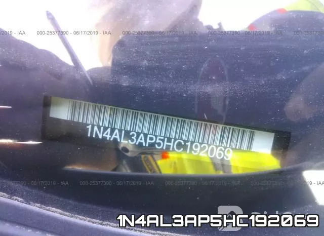 1N4AL3AP5HC192069_9.webp