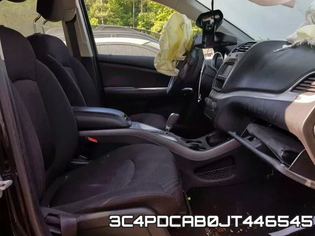 3C4PDCAB0JT446545_5.webp