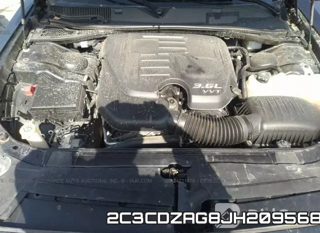 2C3CDZAG8JH209568_10.webp