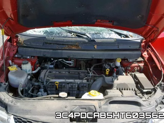 3C4PDCAB5HT603562_7.webp