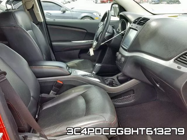 3C4PDCEG8HT613279_5.webp