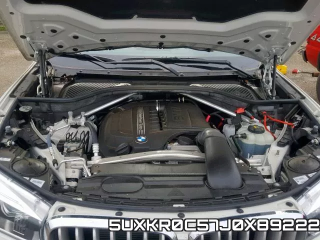 5UXKR0C57J0X89222_7.webp