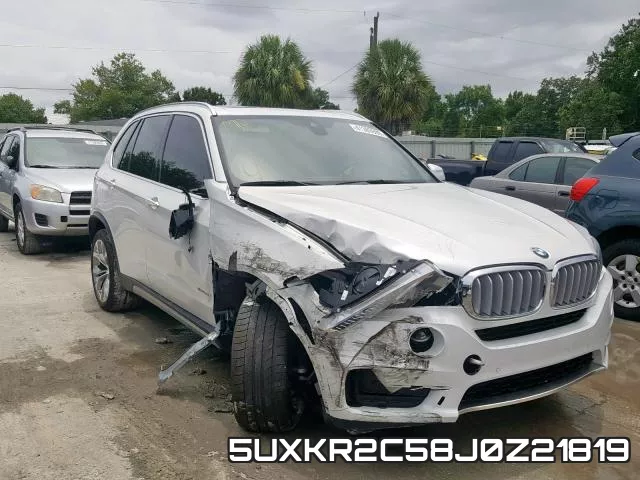 5UXKR2C58J0Z21819_1.webp