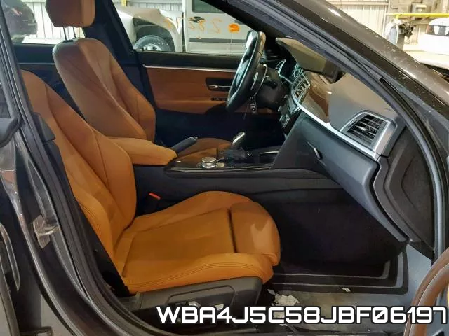 WBA4J5C58JBF06197_5.webp