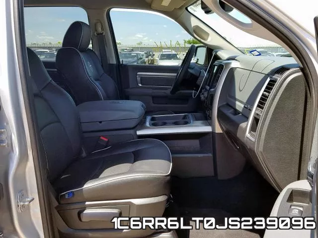 1C6RR6LT0JS239096_5.webp