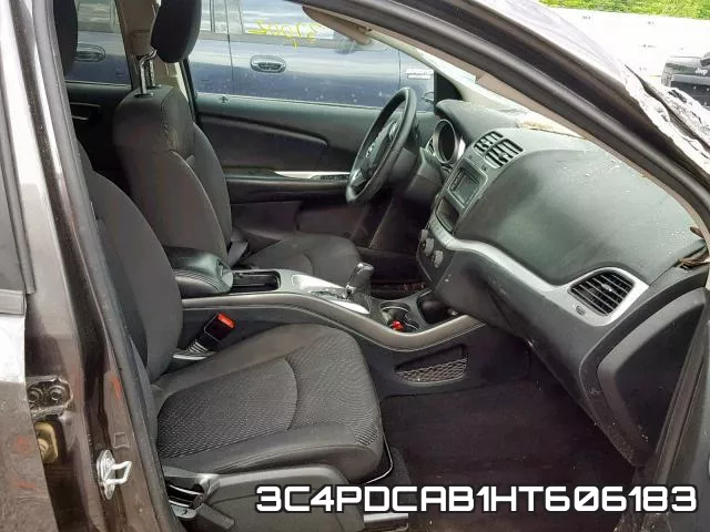 3C4PDCAB1HT606183_5.webp