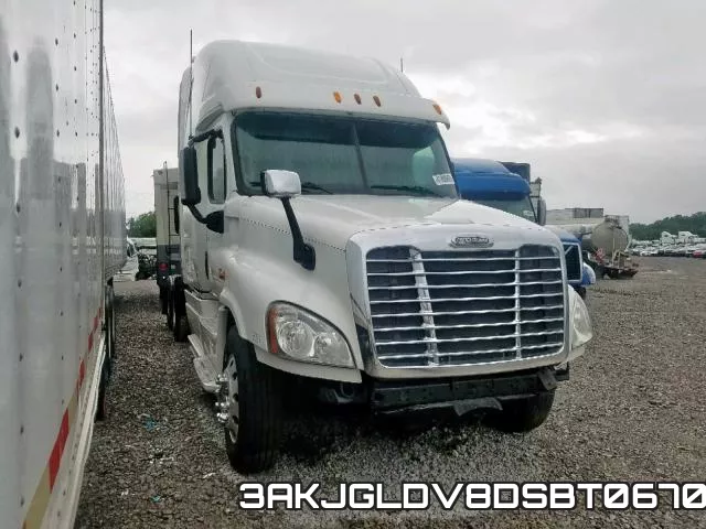 3AKJGLDV8DSBT0670