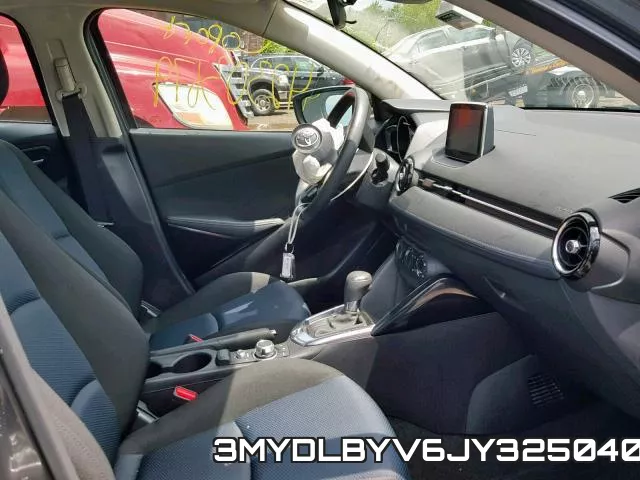 3MYDLBYV6JY325040_5.webp