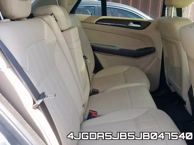 4JGDA5JB5JB047540_6.webp