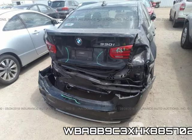 WBA8B9C3XHK885702_6.webp