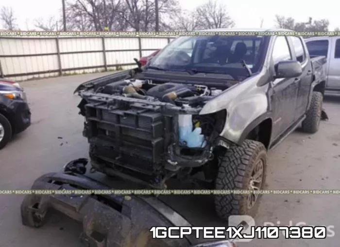 1GCPTEE1XJ1107380_2.webp