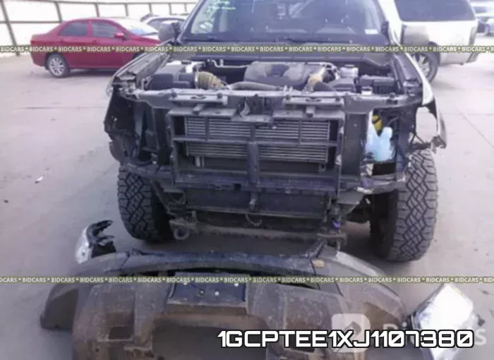 1GCPTEE1XJ1107380_6.webp