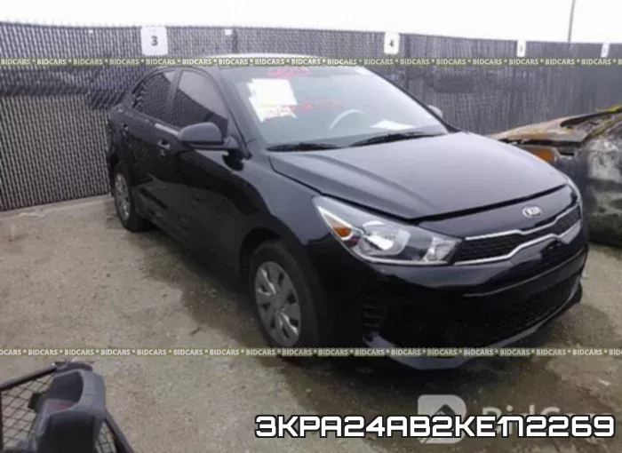 3KPA24AB2KE172269_1.webp