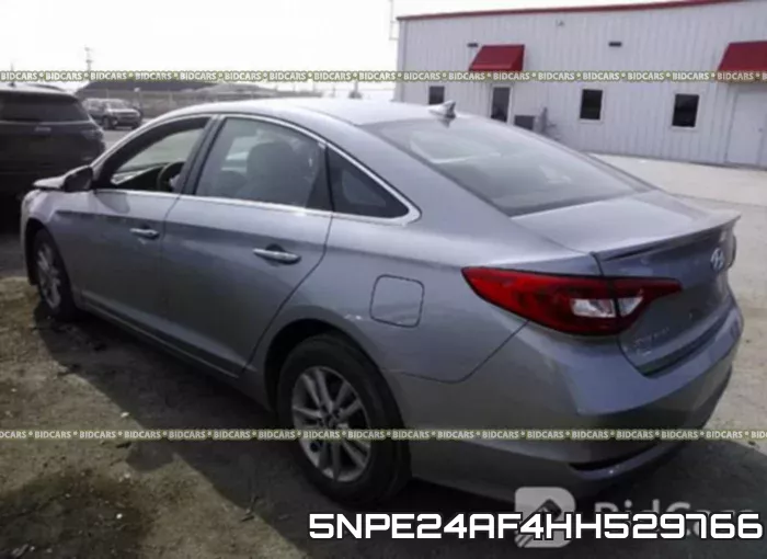 5NPE24AF4HH529766_3.webp