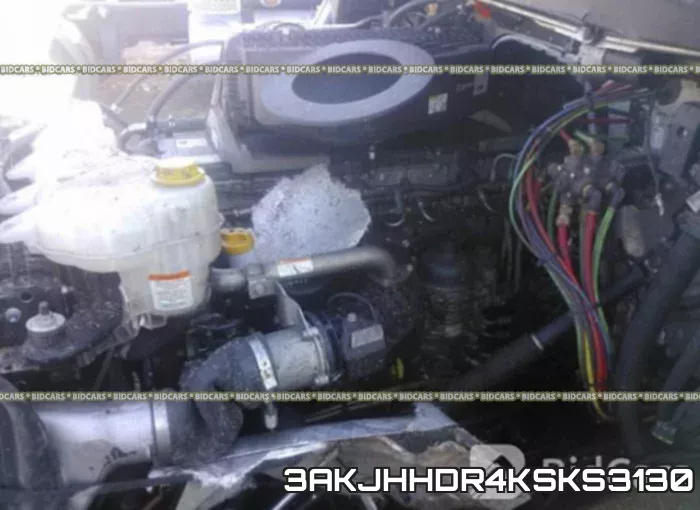 3AKJHHDR4KSKS3130_10.webp