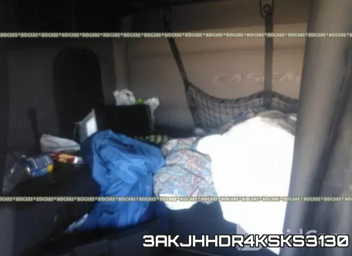 3AKJHHDR4KSKS3130