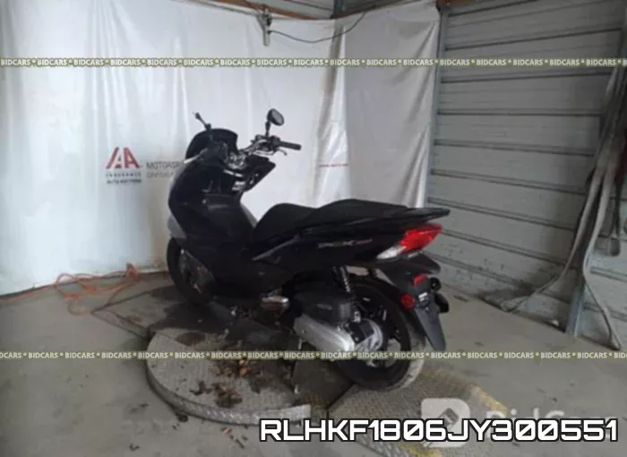 RLHKF1806JY300551_3.webp