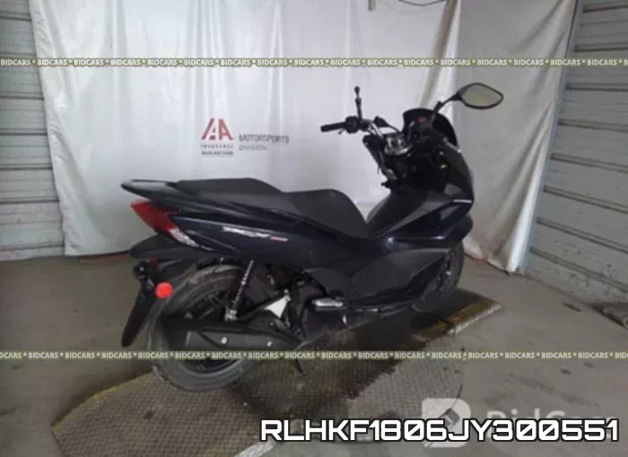 RLHKF1806JY300551_4.webp