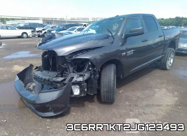 3C6RR7KT2JG123493_2.webp