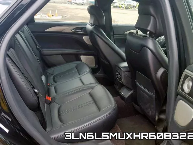 3LN6L5MUXHR608322_6.webp