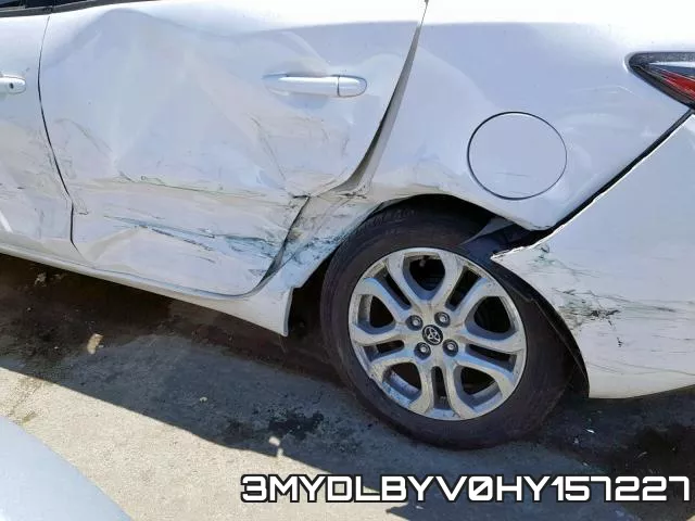 3MYDLBYV0HY157227_9.webp