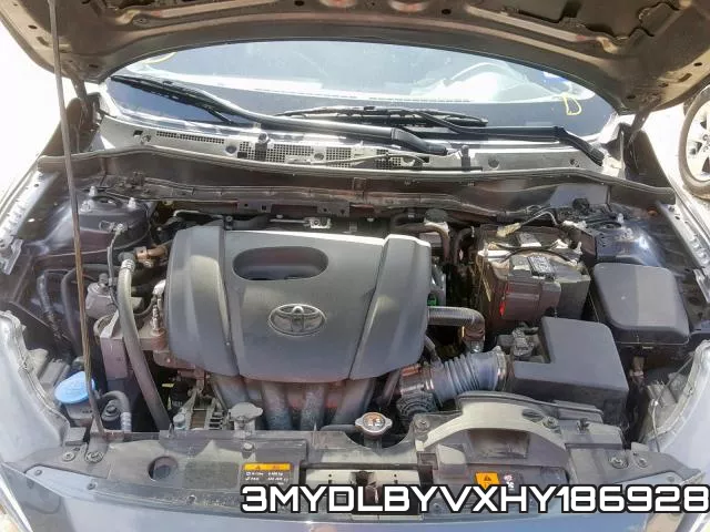 3MYDLBYVXHY186928_7.webp