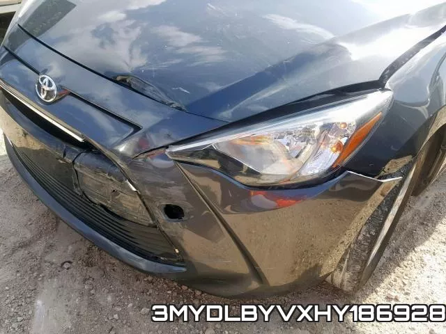 3MYDLBYVXHY186928_9.webp
