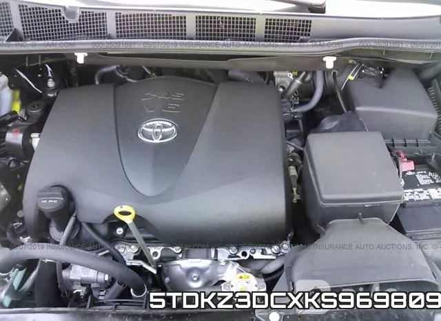 5TDKZ3DCXKS969809_10.webp