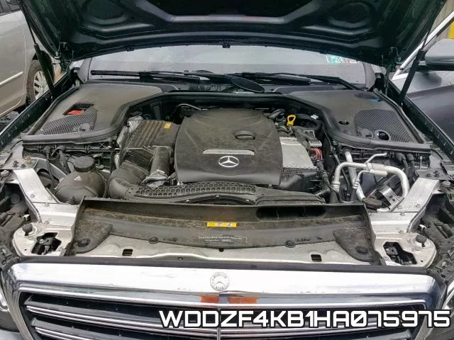 WDDZF4KB1HA075975_7.webp