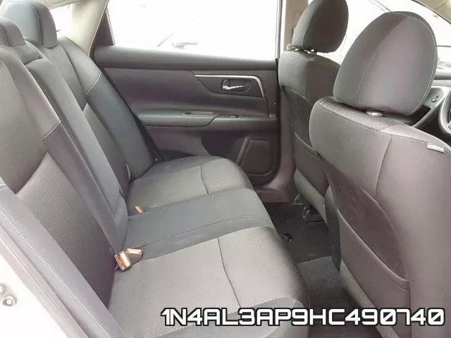 1N4AL3AP9HC490740_6.webp