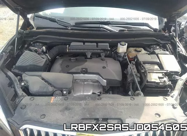 LRBFX2SA5JD054605_10.webp