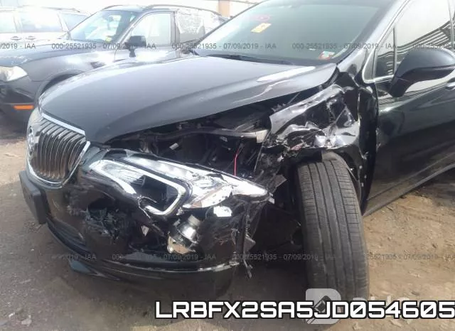 LRBFX2SA5JD054605_6.webp