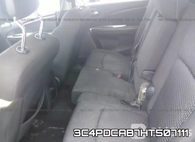3C4PDCAB7HT507111_8.webp