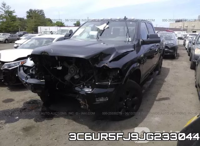3C6UR5FJ9JG233044_6.webp