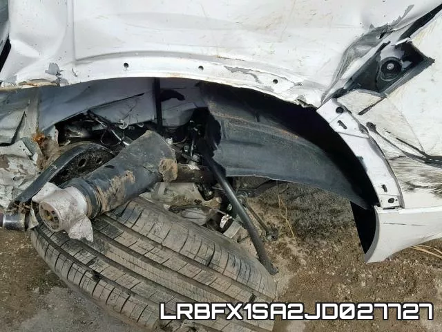 LRBFX1SA2JD027727_10.webp