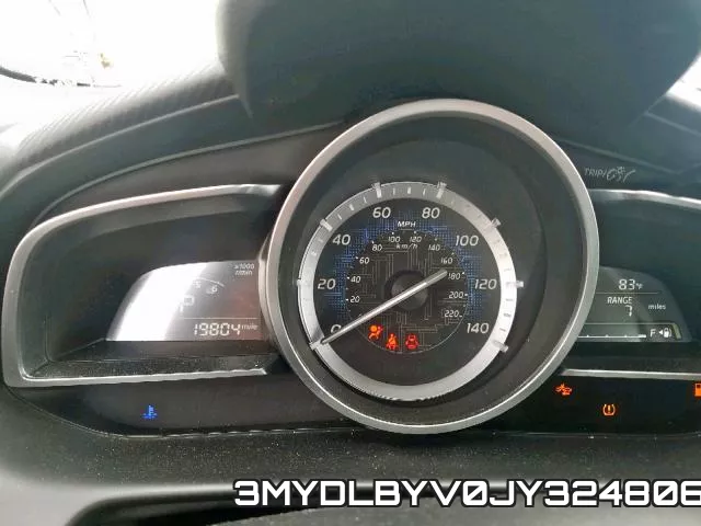 3MYDLBYV0JY324806_8.webp