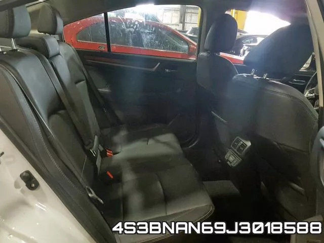 4S3BNAN69J3018588