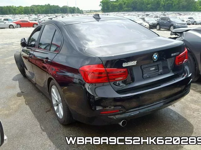 WBA8A9C52HK620289_3.webp