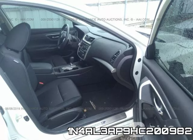1N4AL3AP9HC200982