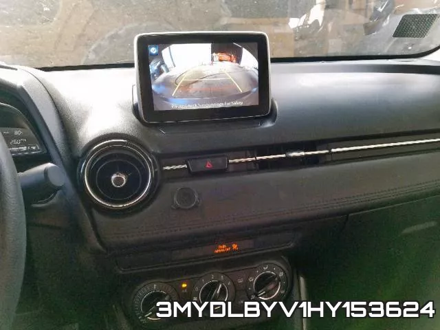 3MYDLBYV1HY153624_9.webp