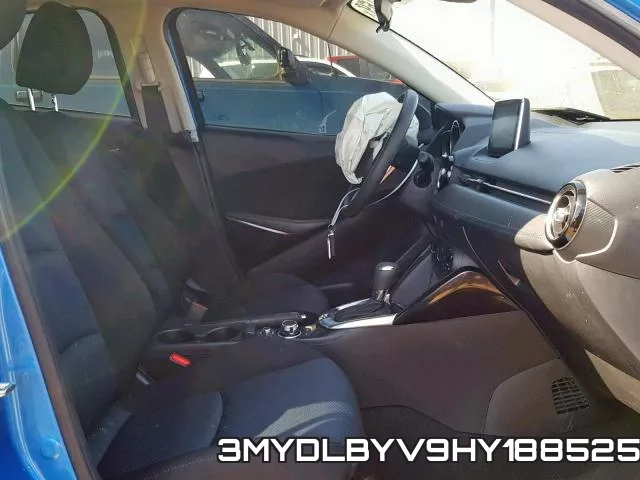 3MYDLBYV9HY188525_5.webp