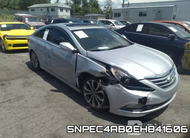 5NPEC4AB0EH841606
